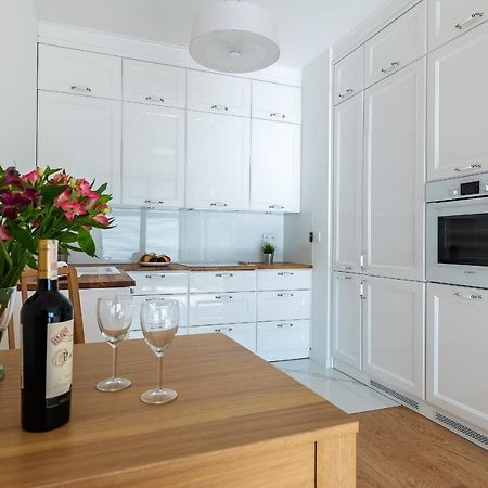 ורשה Szczesliwice Ochota P&O Serviced Apartments מראה חיצוני תמונה