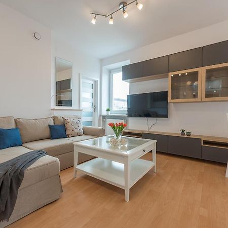ורשה Szczesliwice Ochota P&O Serviced Apartments מראה חיצוני תמונה