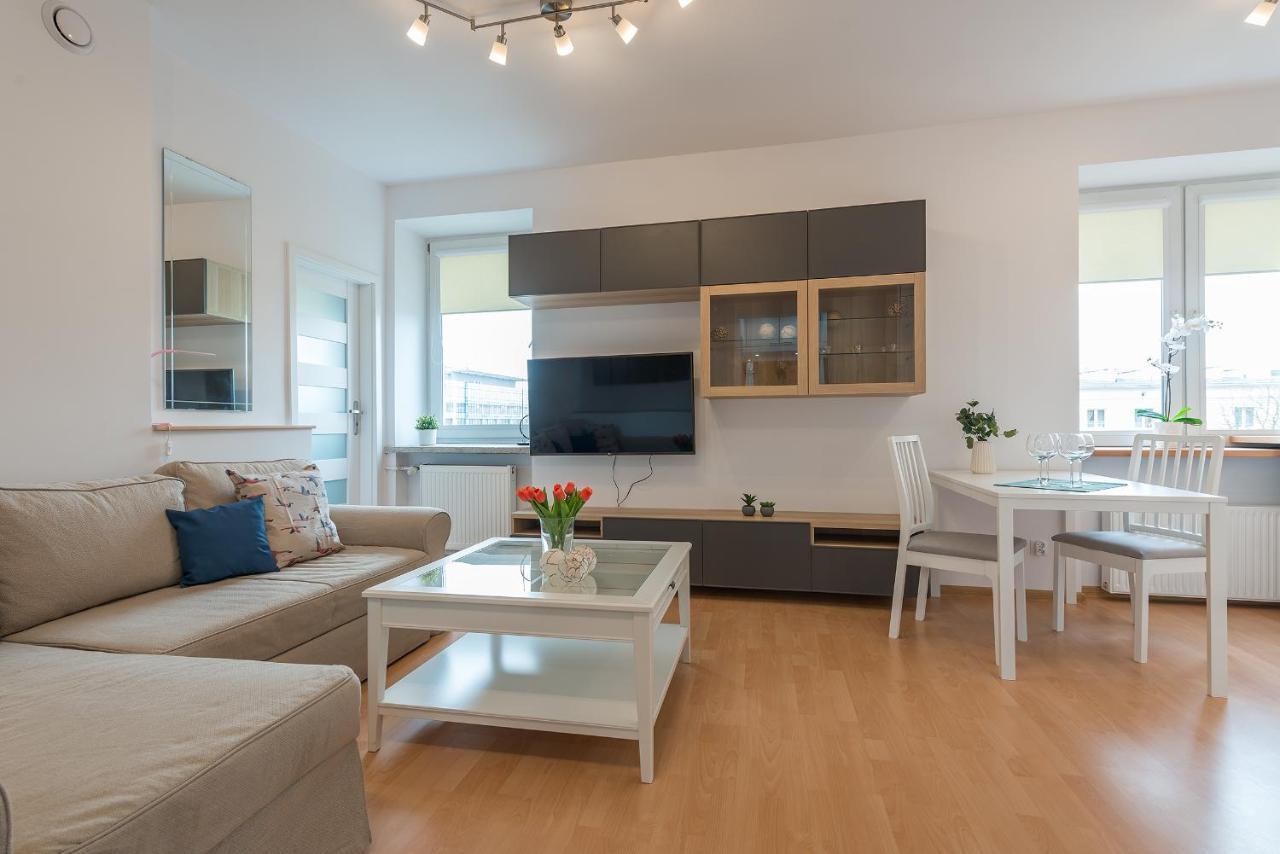 ורשה Szczesliwice Ochota P&O Serviced Apartments מראה חיצוני תמונה