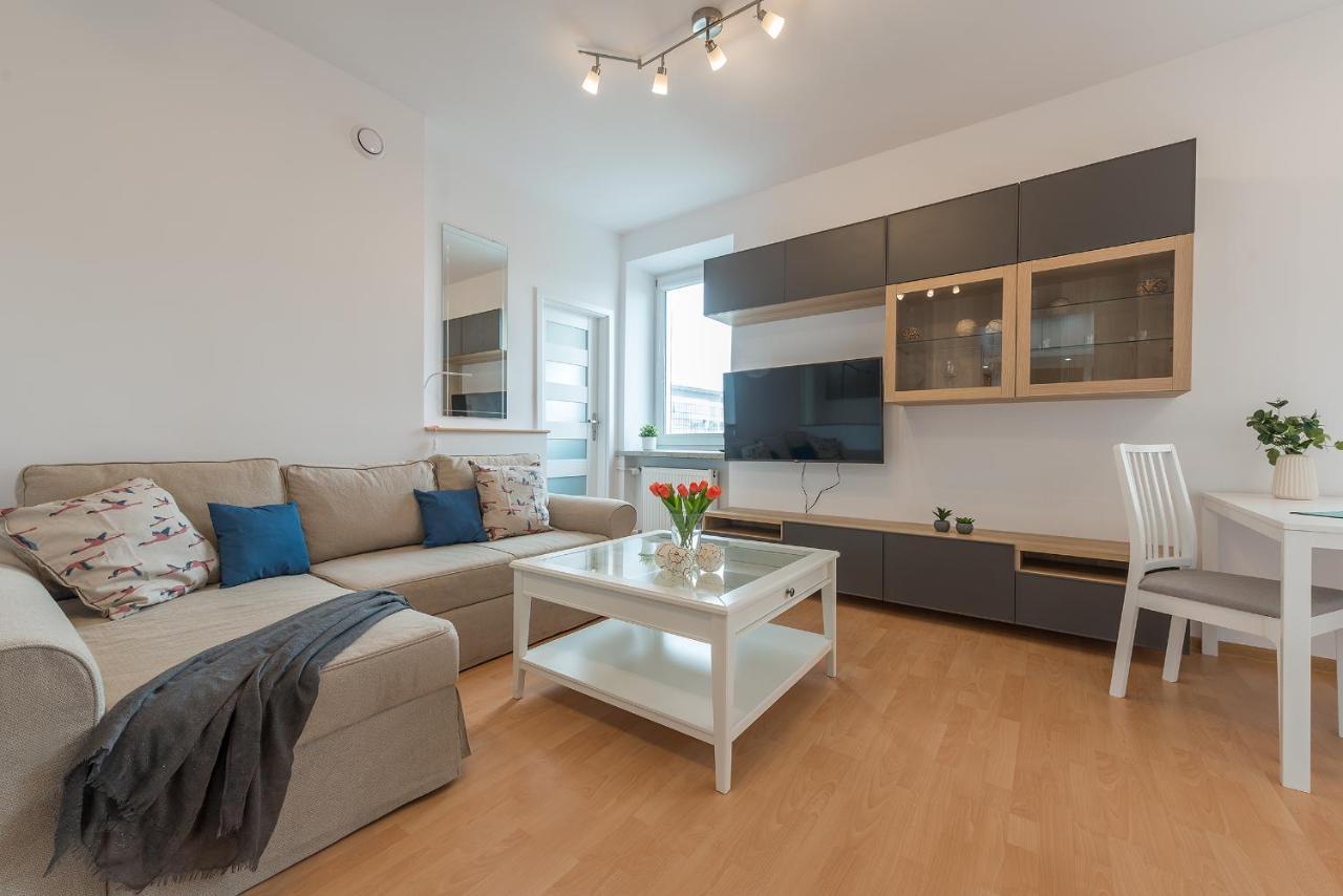ורשה Szczesliwice Ochota P&O Serviced Apartments מראה חיצוני תמונה