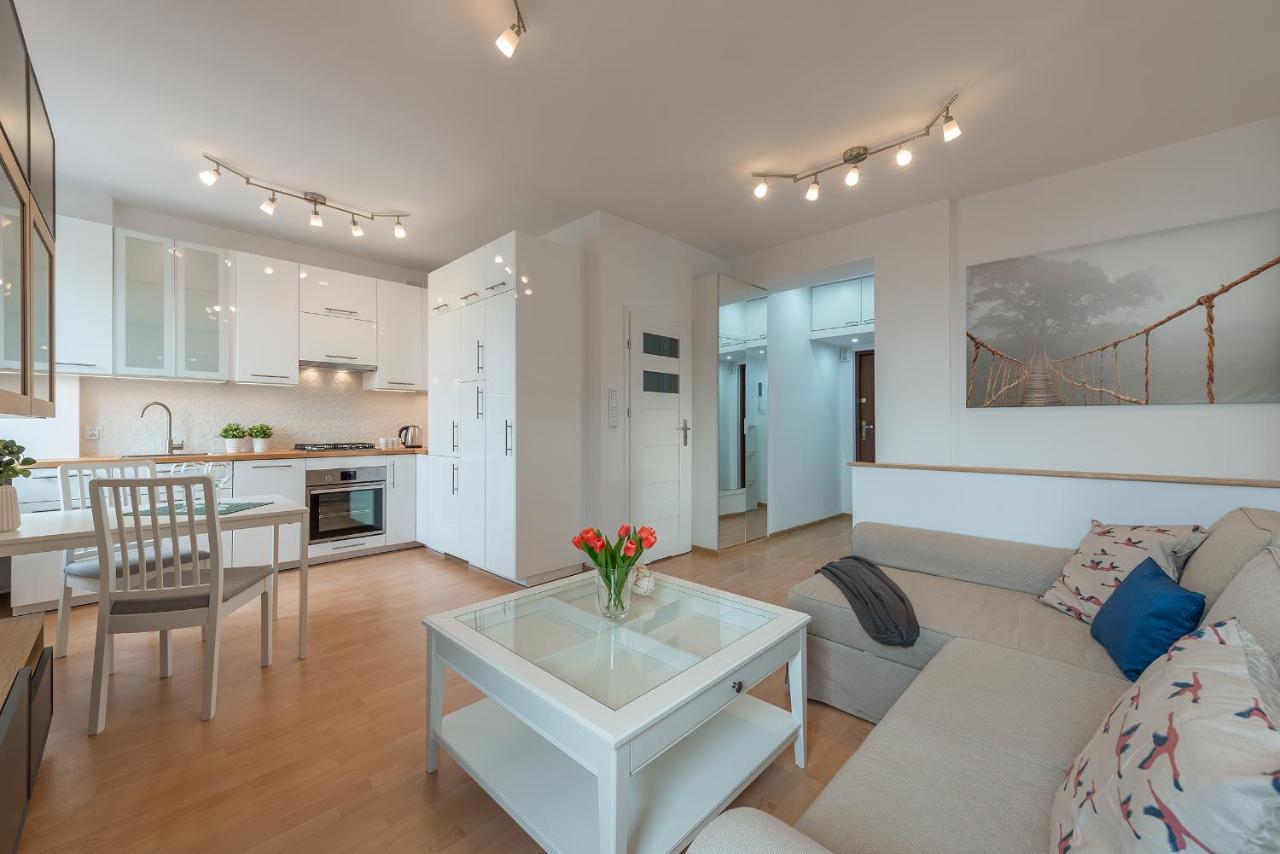 ורשה Szczesliwice Ochota P&O Serviced Apartments מראה חיצוני תמונה